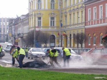 Kijátszástól tart a szakszervezet (Furcsa kiegyezés az Út és Híd rt.-nél)