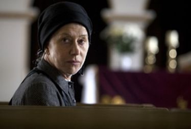 Helen Mirren Szabó István új filmjében, a Szabó Magda önéletrajzi ihletésű regénye nyomán készült Az ajtóban