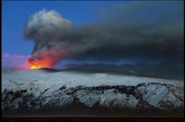 Izlandi vulkánkitörés                                                         Haarberg Orsolya fotója