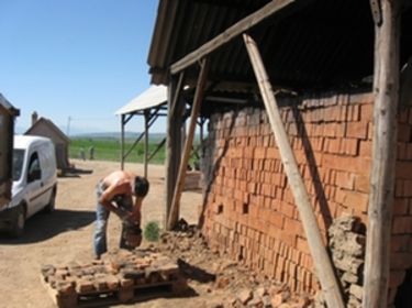 Megbontják a katlant. A szerző felvétele