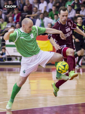 Bocz harcol a labdáért