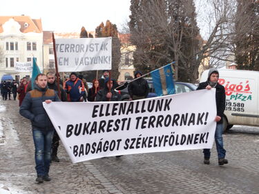 Kézdivásárhelyen több alkalommal is szerveztek szimpátiatüntetéseket