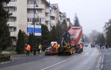 Szintén pályázati pénzből újítottak fel utcákat az elmúlt években Kovásznán. Archív felvétel