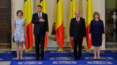 Elődje, Traian Băsescu példáját követi Klaus Iohannis székelyföldi látogatásával. Fotó: B365.ro