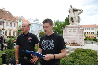 Szőcs Zoltán és Beke István Kézdivásárhelyen. A szerző archív felvétele