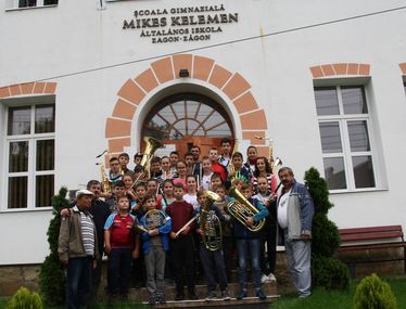 Harminc ifjú zenész tanul Zágonban. A szerző felvétele