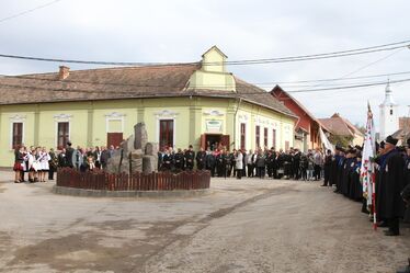 Megemlékezés a faluközpontban. A szerző felvétele