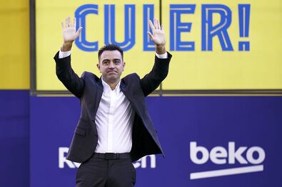 Xavi a Barcelona új vezetőedzője (Labdarúgás)