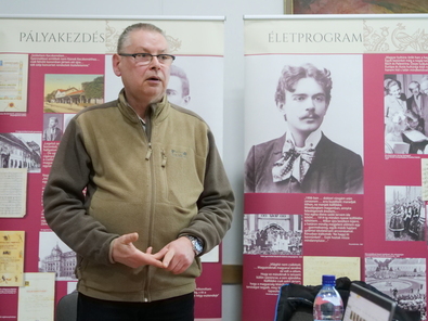 Berszán József a baróti Tortoma Önképzőkörön. Fotó: Mózes László