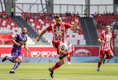 Véget vetnének  a mélyrepülésnek (Labdarúgás,  SuperLiga)