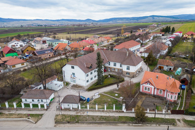 A baróti kórház. Kocsis B. János felvétele