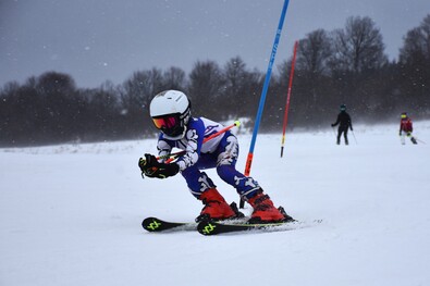 Második és harmadik helyezés Felsőbányáról (Alpesi  sí)