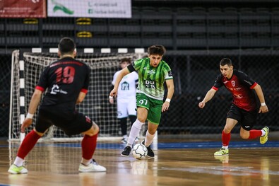 Első trófeájukért küzdenek a zöld-fehér mezes fiúk (Teremlabdarúgás,  U19-es  Román  Kupa)