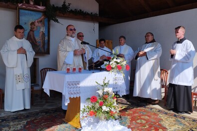 Az ünnepi szentmise celebránsai. Fotók: Nagy B. Sándor