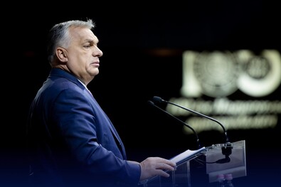 Orbán Viktor: Ki van itt elszigetelve? Fotó: Facebook / Orbán Viktor