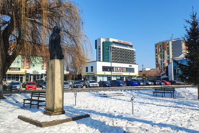 A központi parkoló napjai meg vannak számlálva. Fotó: Bodor János